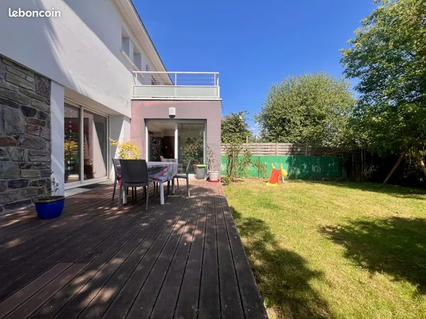Maison 9 pièces 193 m²