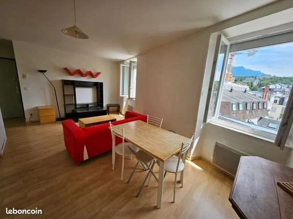 Aix-les Bains Appartement T3 55m2 hypercentre avec garage