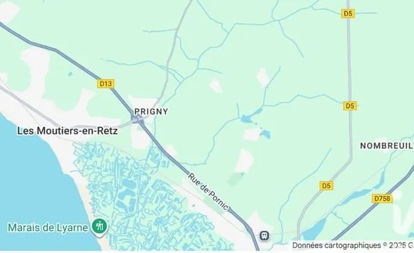 Terrain 1095 m²