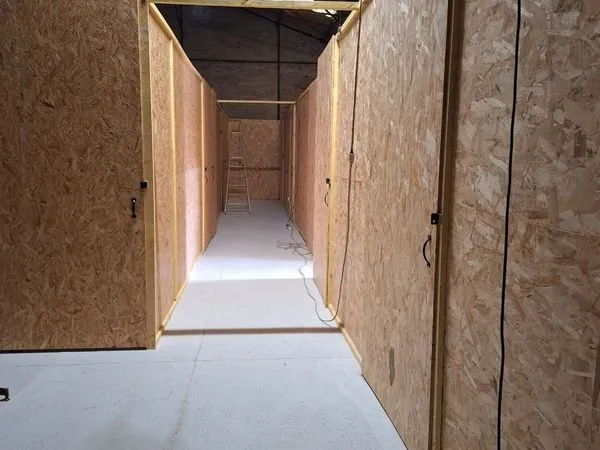 Location de box, garde meuble, espace de stockage, garage