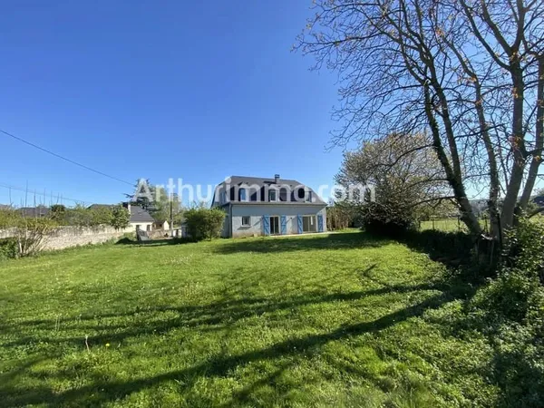 A 5 MN DE NAY ET BORDES ET A 15 MN DE PAU