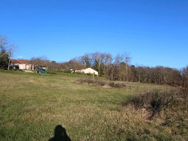 Terrain en individuel 2544 m²