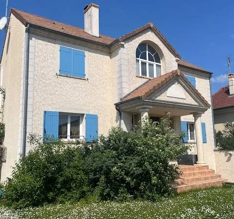 Maison 6 pièces 140 m²