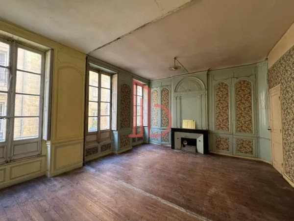 Bureaux 156 m²