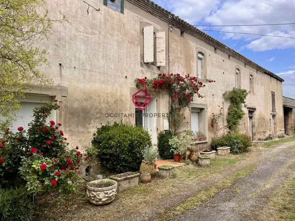 Ancienne ferme avec dépendances