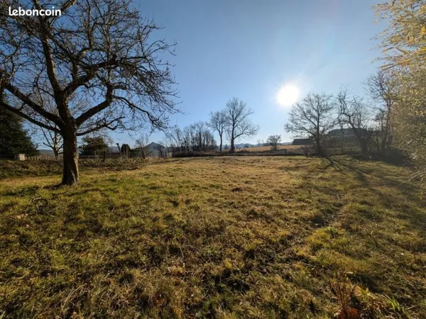Terrain 750 m² Saint-Julien-Chapteuil