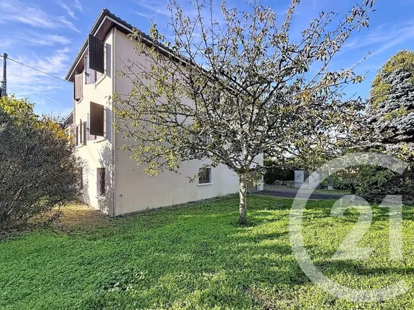 Maison 11 pièces 190 m²