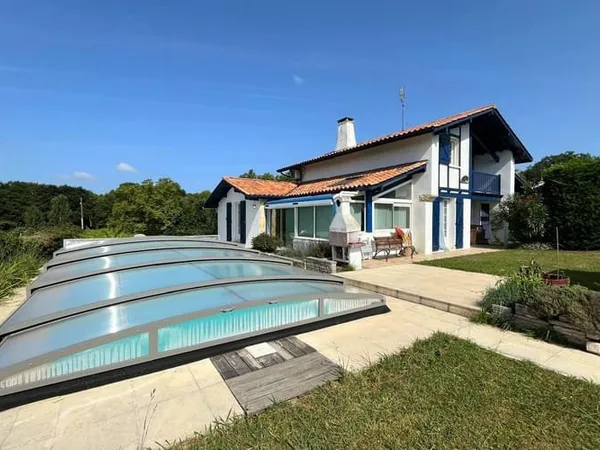 Maison 5 pièces 150 m²