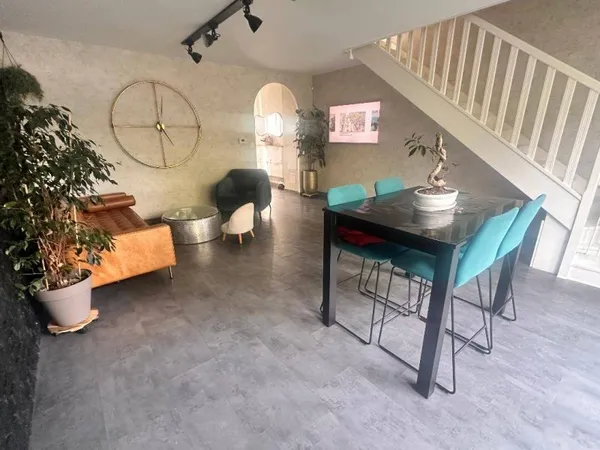 Maison 4 pièces 81 m²