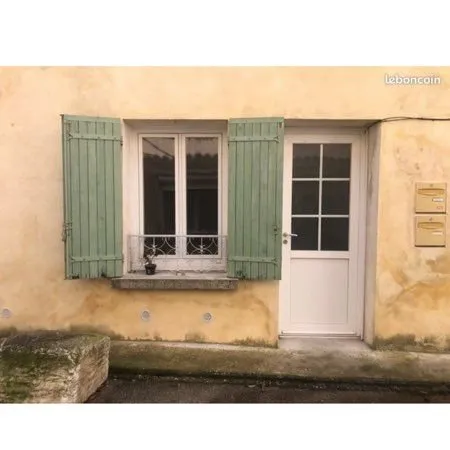 Location appartement 38 m2 Rez de chaussé