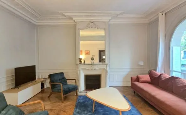PARIS 15 _ CONVENTION Bel appartement familial 3-4 chambres 115 m²