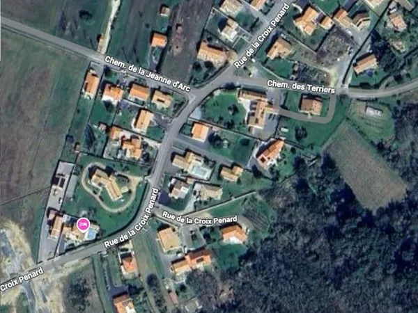 Terrain constructible 500 m² Brem-sur-Mer (hors lotissement)