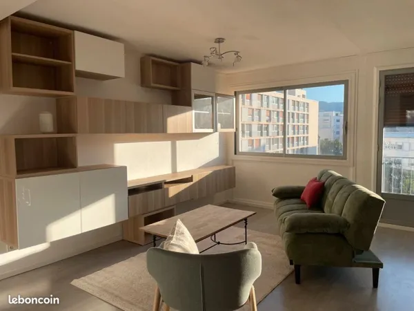 Appartement T4 meublé proche Lecoq