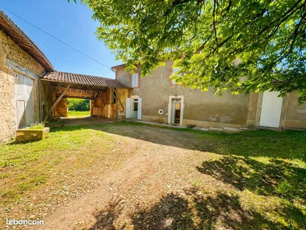 Maison 5 pièces 140 m²