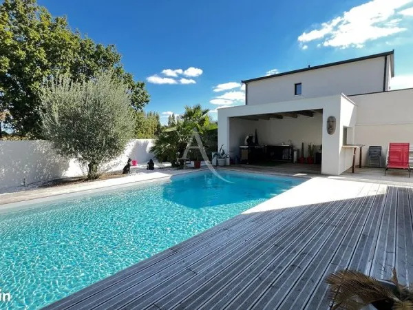 Maison 6 pièces 175 m²