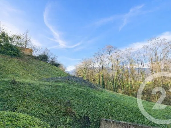 Terrain 546 m²