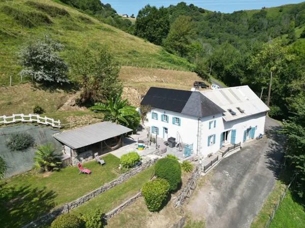 MAISON DE CARACTERE à 15 mn de Mauléon