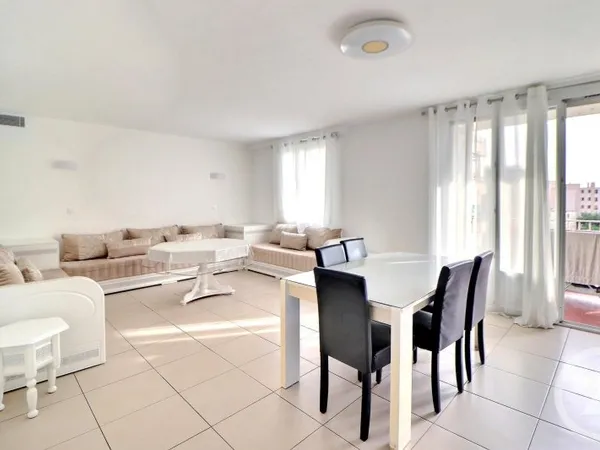Appartement 4 pièces 91 m²