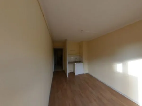 Votre agence France Loire vous propose cet APPARTEMENT à la location sur la commune de Saint-Amand-M
