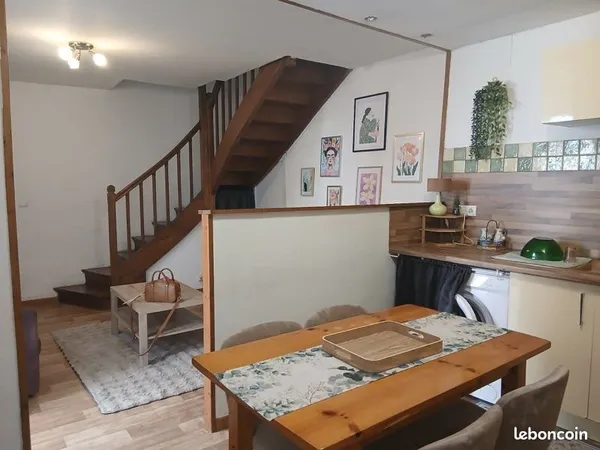 🏡 Maison de ville meublée - 50 m² - 2 chambres - 600