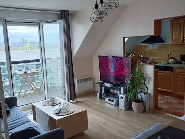 Appartement 3 pièces - 60 m² - Box & Cave - Au pied de la gare