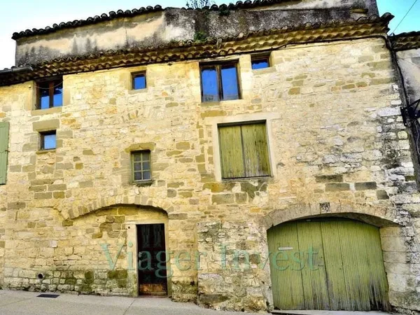 Maison 4 pièces 180 m²