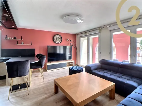 VENTE EN EXCLUSIVITE - FREJUS - APPARTEMENT 3 PIECES 65M2 RE