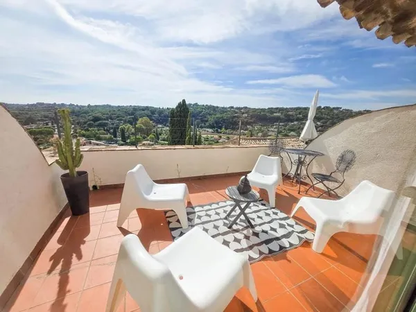 Maison de village - vue panoramique