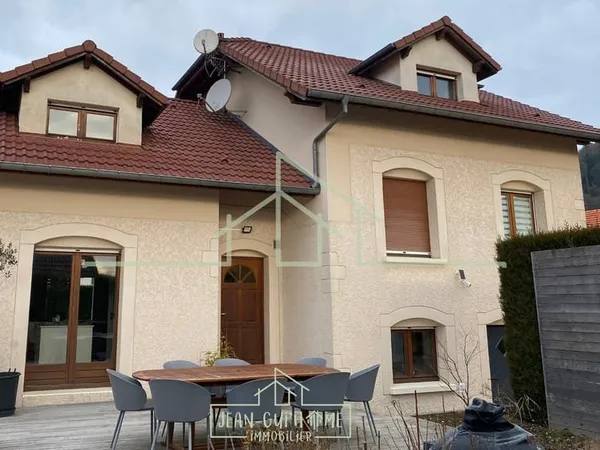 Maison d'habitation F6 - St Étienne les Remiremont - 180 m2