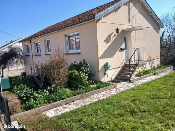 Maison individuelle Essey-Lès-Nancy / Le Nid La Fallée