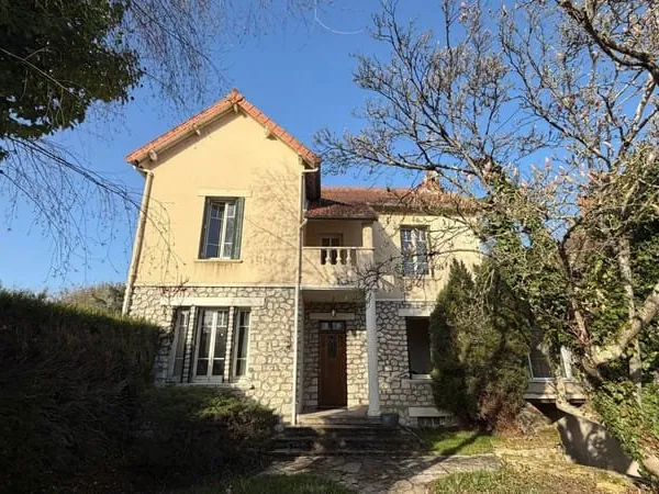 Maison Romorantin Lanthenay 8 pièce(s) 224.17 m2
