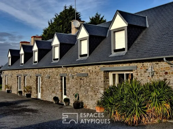 Maison ancienne rénovée et son petit air d'Irlande sur la côte ouest du Cotentin