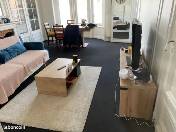 Tourcoing t4 dans immeuble haussmannien