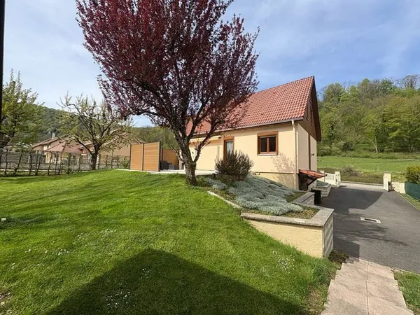 Maison 5 pièces 105 m²