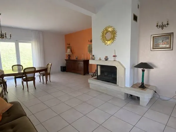 Maison Malzéville 10 pièces 265 m2 sur une parcelle 2 227 m²