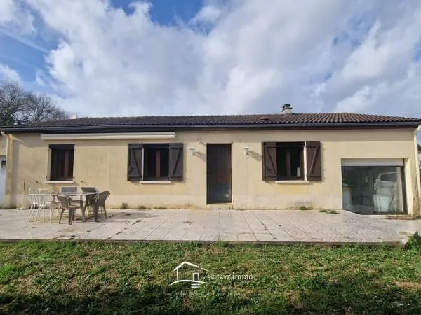 Maison de plain-pied familiale avec 4 chambres, au calme et