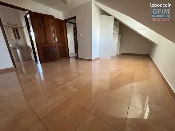 Duplex 4 pièces 74 m²
