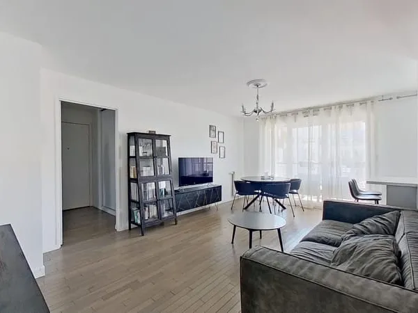 Appartement 4 pièces 77 m²