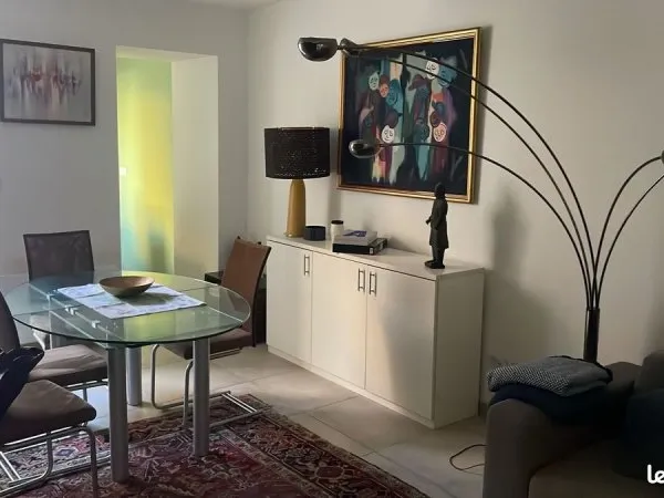 F3 meublé avec balcon