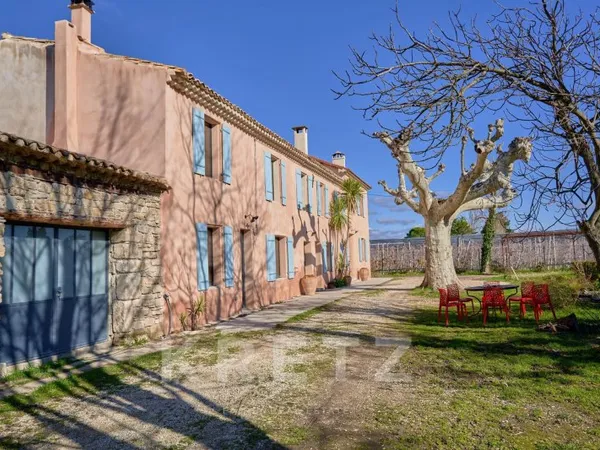 Bastide provençale rénovée - Isle-sur-la-Sorgue