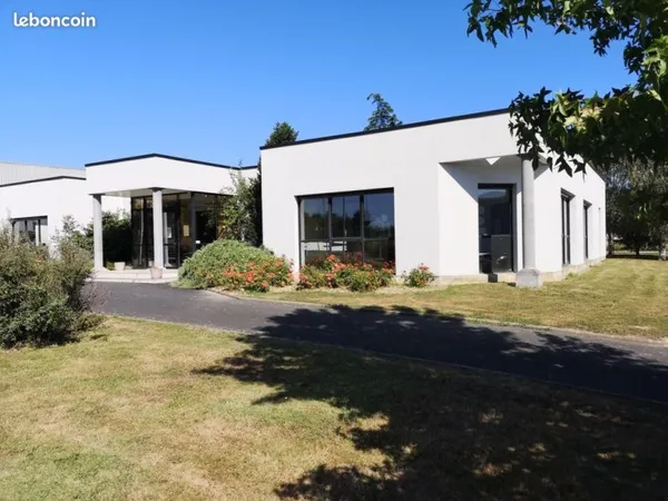 Bureaux 545 m²