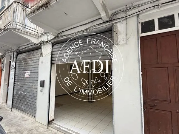 Local commercial Fort-de-France (Rue Charles de Gaulle)