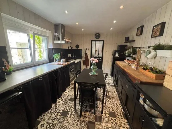 Maison 6 pièces 155 m²