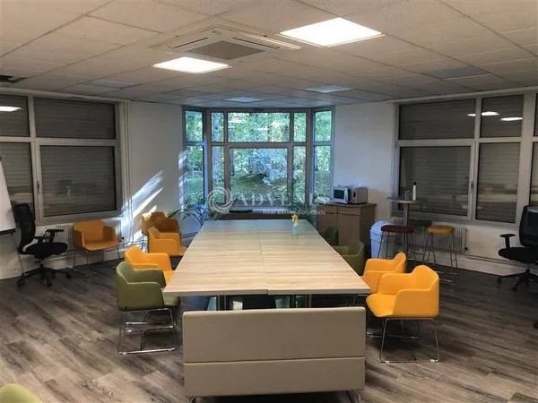 Bureaux 440 m²