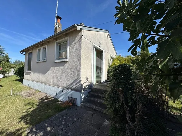 Maison Saint Jean De La Ruelle - Limite Orleans 38 m2
