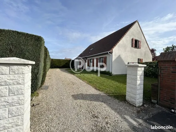 Maison 8 pièces 151 m²
