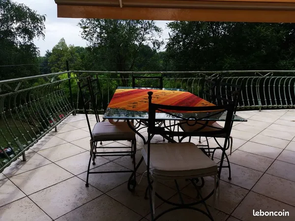 Coloc Z3- Chambre prestigieuse avec Vue Garonne et pyrénnées