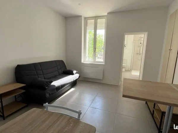 Studio meublé