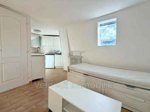 Studio 1 pièce 17 m²