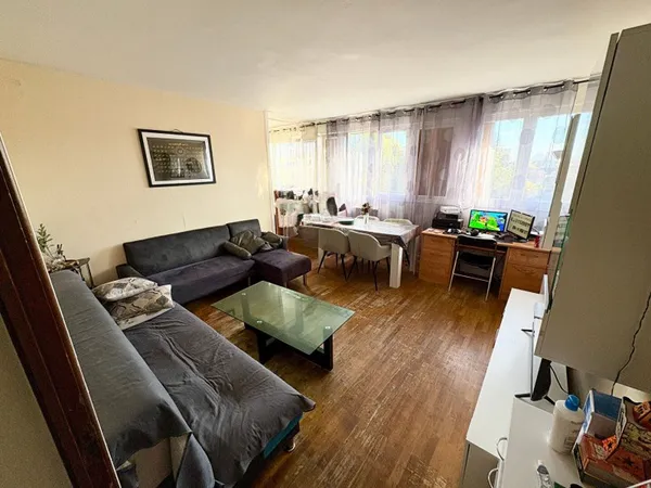 IDEAL INVESTISSEUR - Appartement 4 pièce(s) - vendu loué